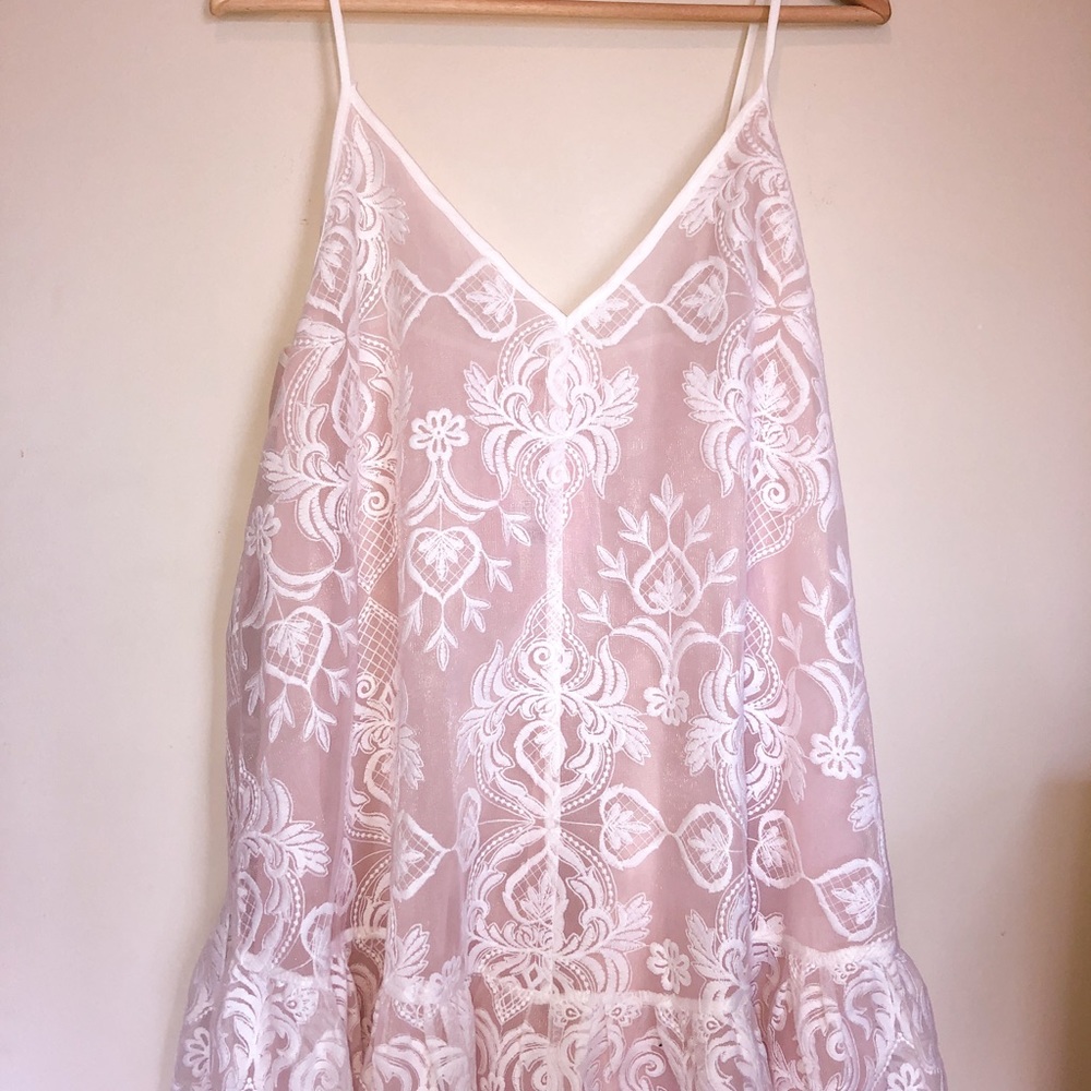 White lace Showpo dress